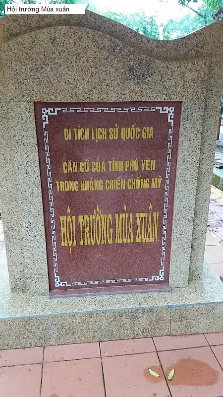 Hội trường Mùa xuân